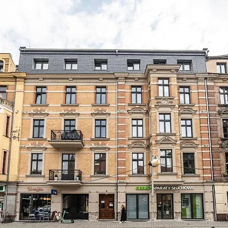 Rentplanet - Chopina Appartement *